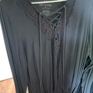 American eagle size xl. Soft comfy material. Like new